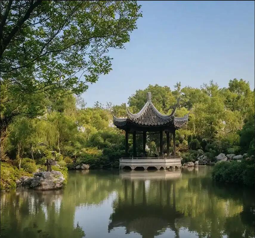 中山含烟餐饮有限公司